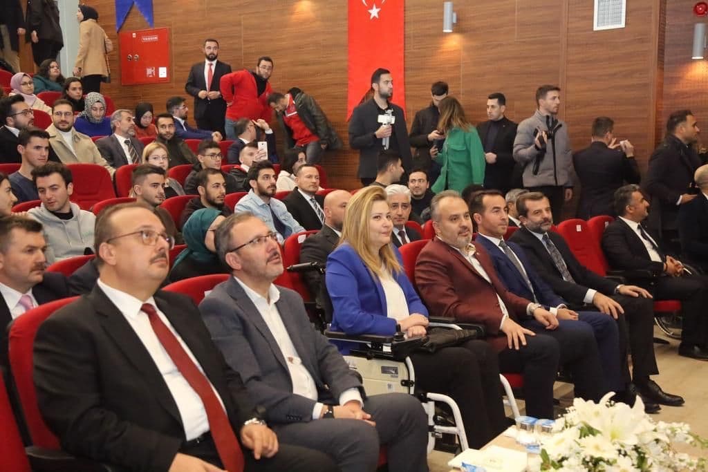 Avrupa Girişim Derneği, "Üretken Gençler ile Geleceği Tasarlamak" Projesinde Gençlerle Buluştu — 2